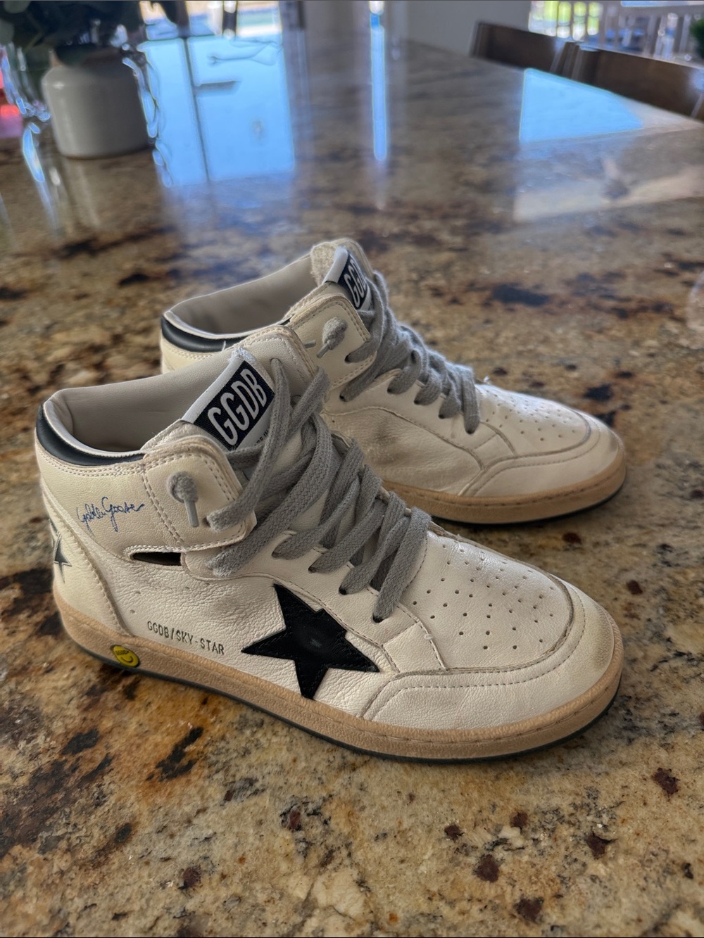 Golden Goose Kids Cream High-Top Sneakers with Black Star and Grey Laces